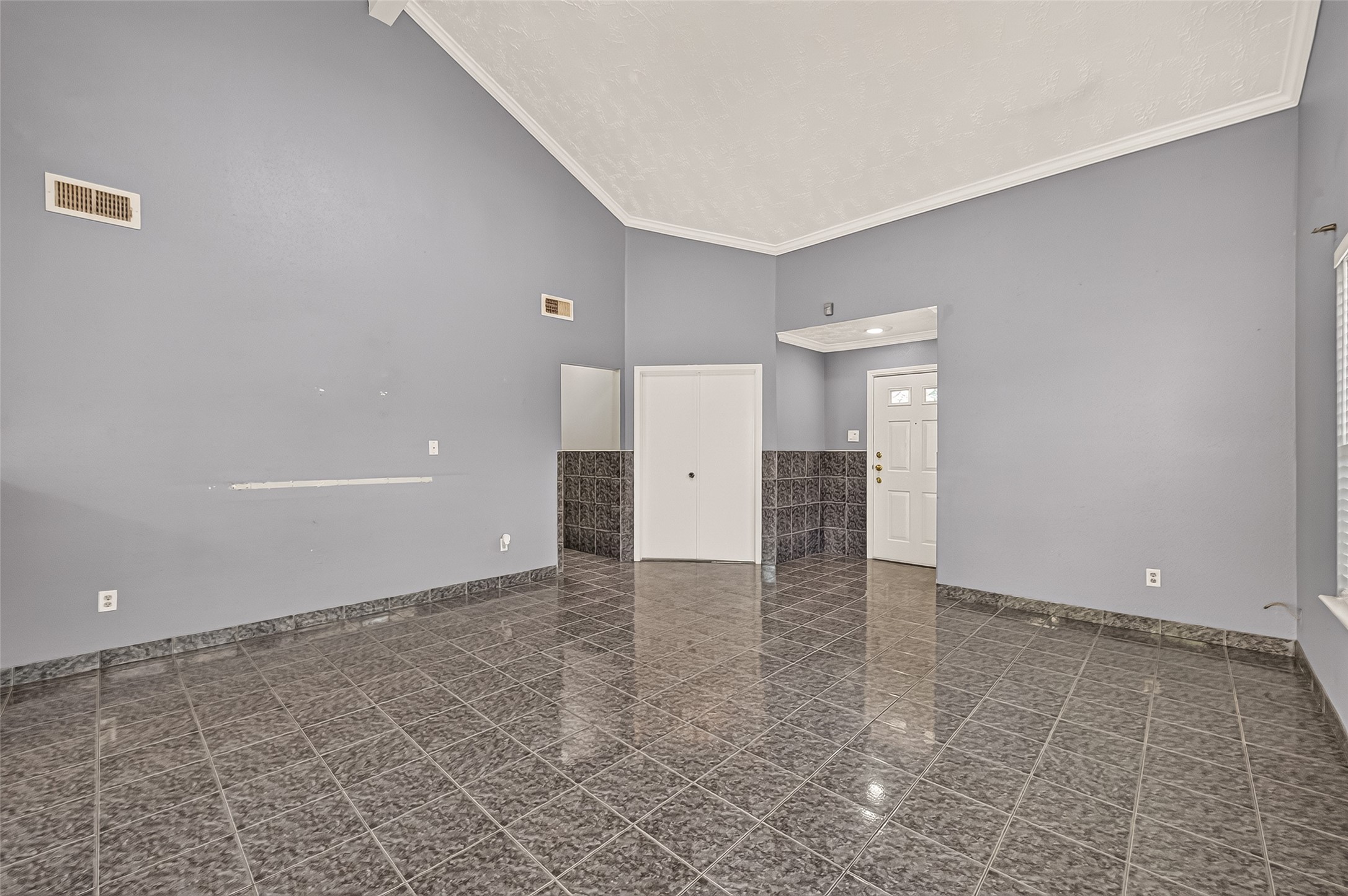 23814 Griffin House Lane Property Photo 9