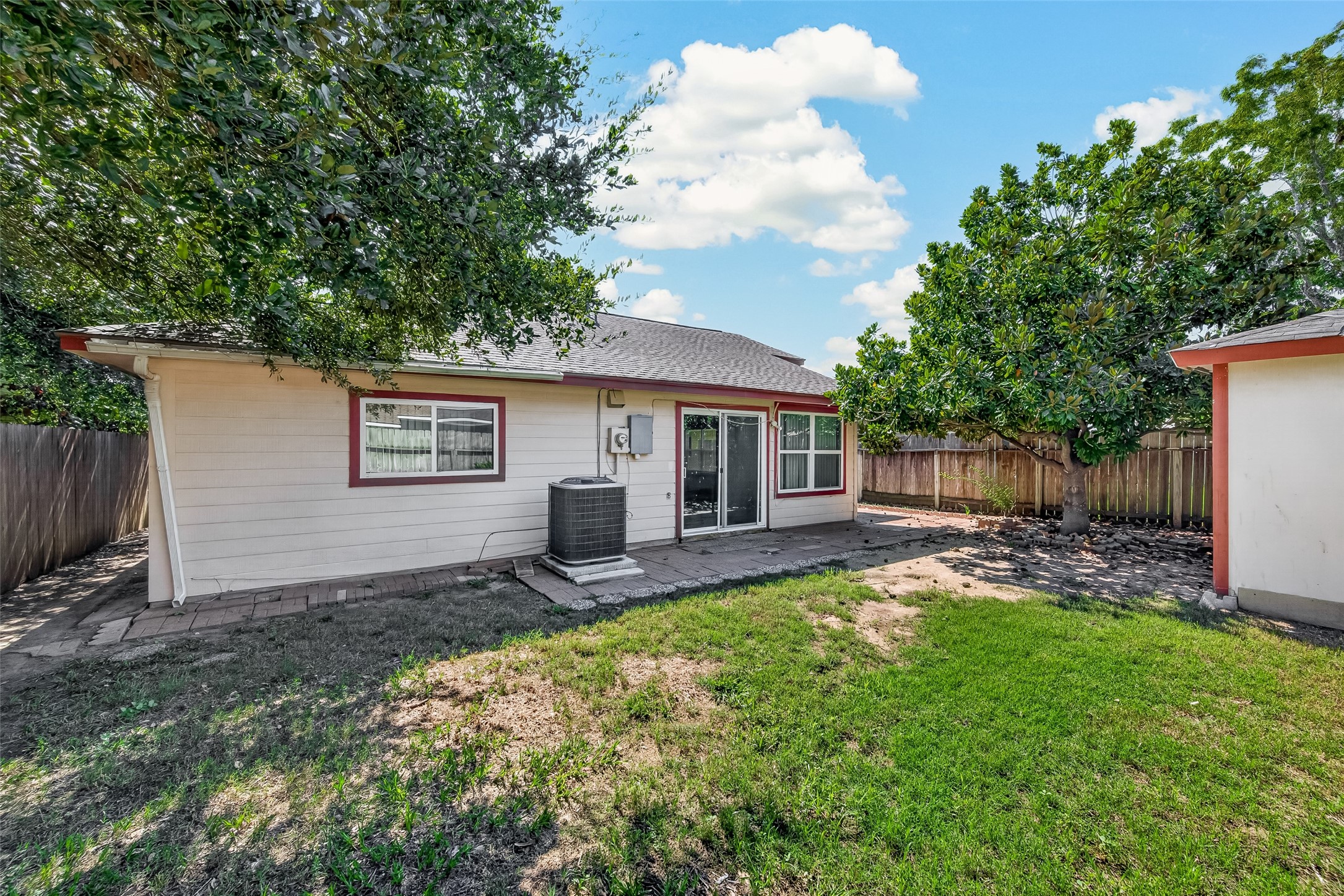 23814 Griffin House Lane Property Photo 32