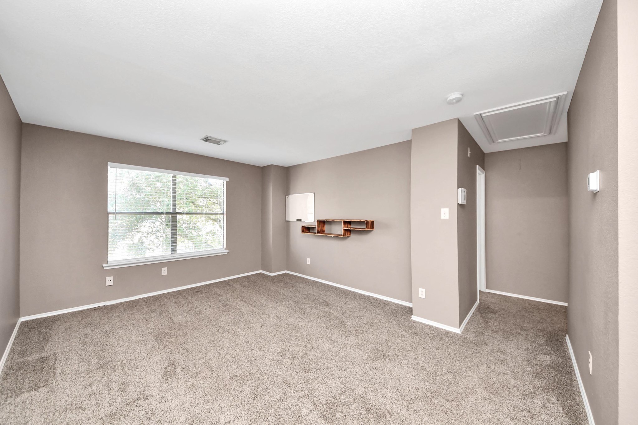 19042 Remington Mill Drive Property Photo 21