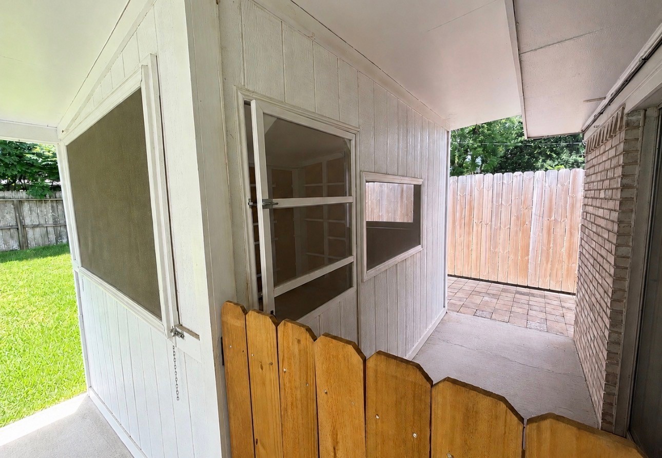 7603 Grape St Property Photo 19