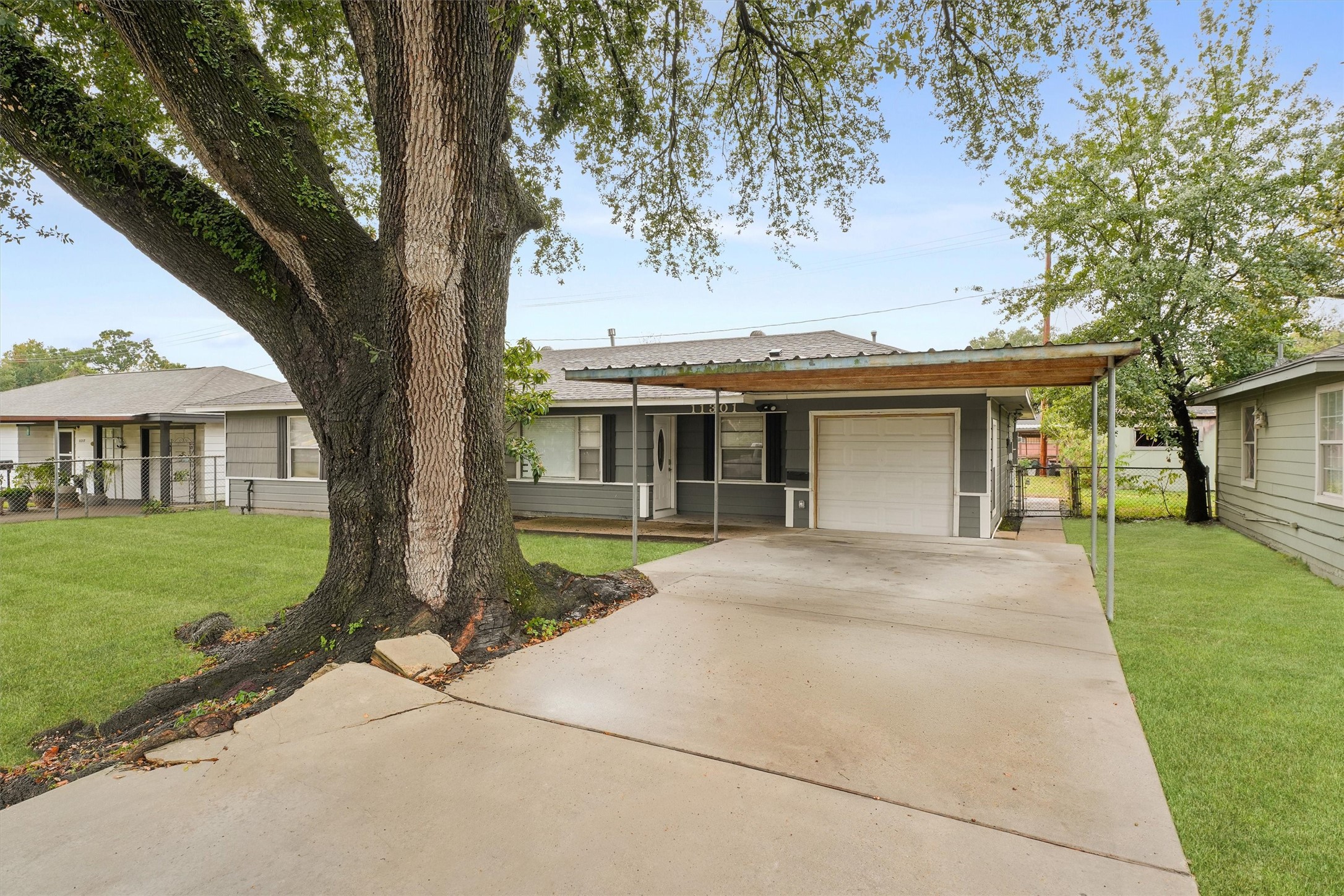 11301 O Donnell Drive Property Photo 3