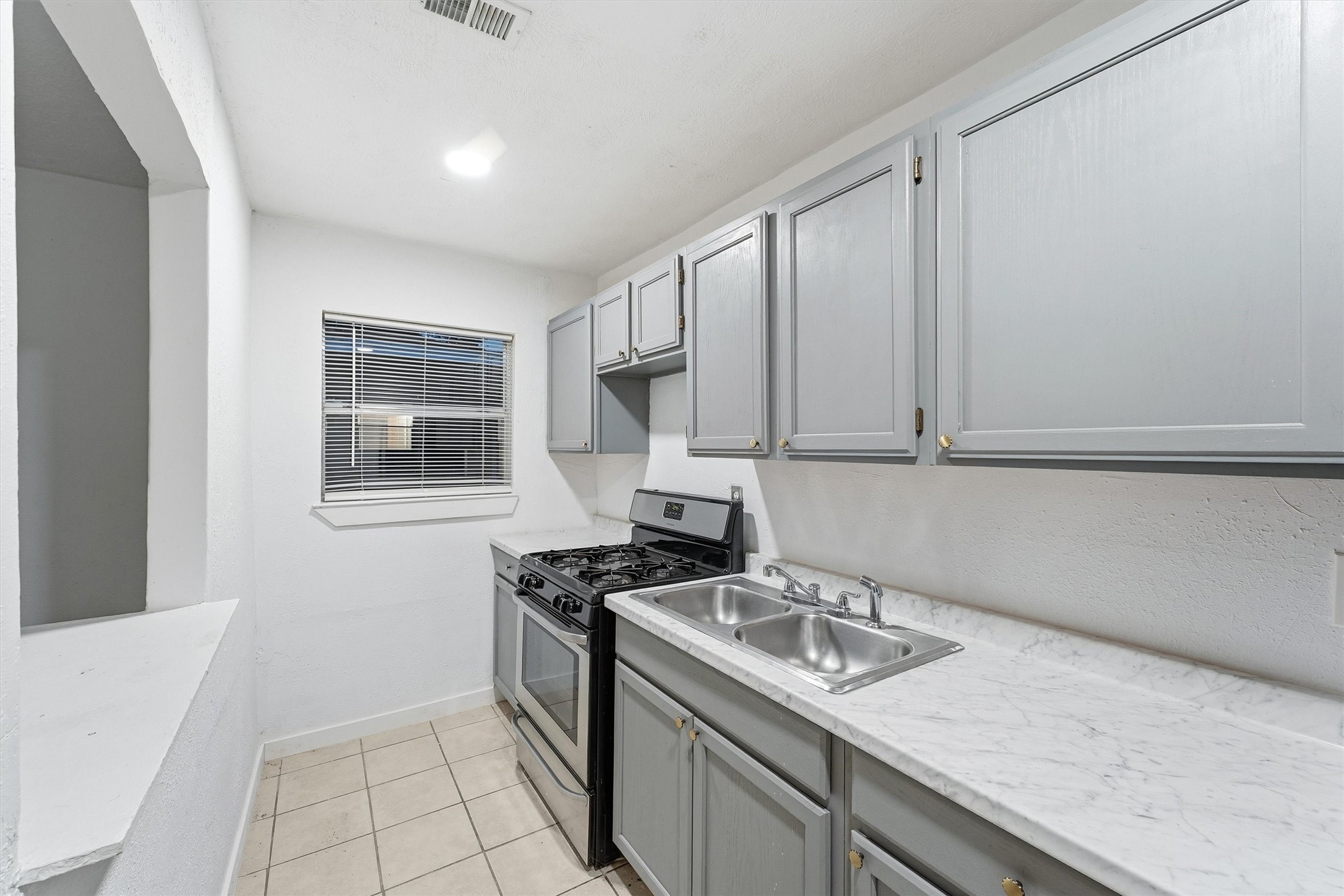 11301 O Donnell Drive Property Photo 18