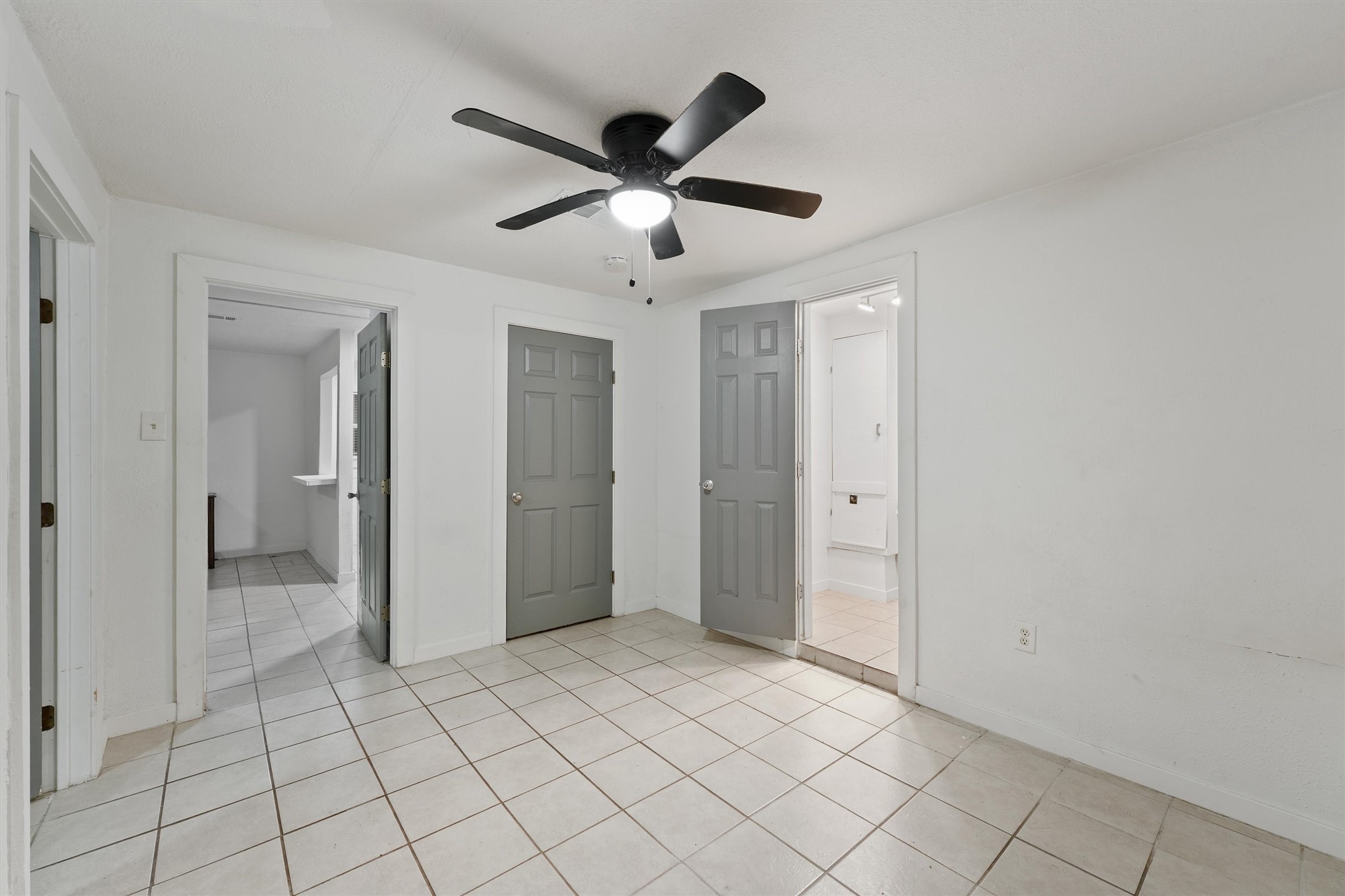 11301 O Donnell Drive Property Photo 20