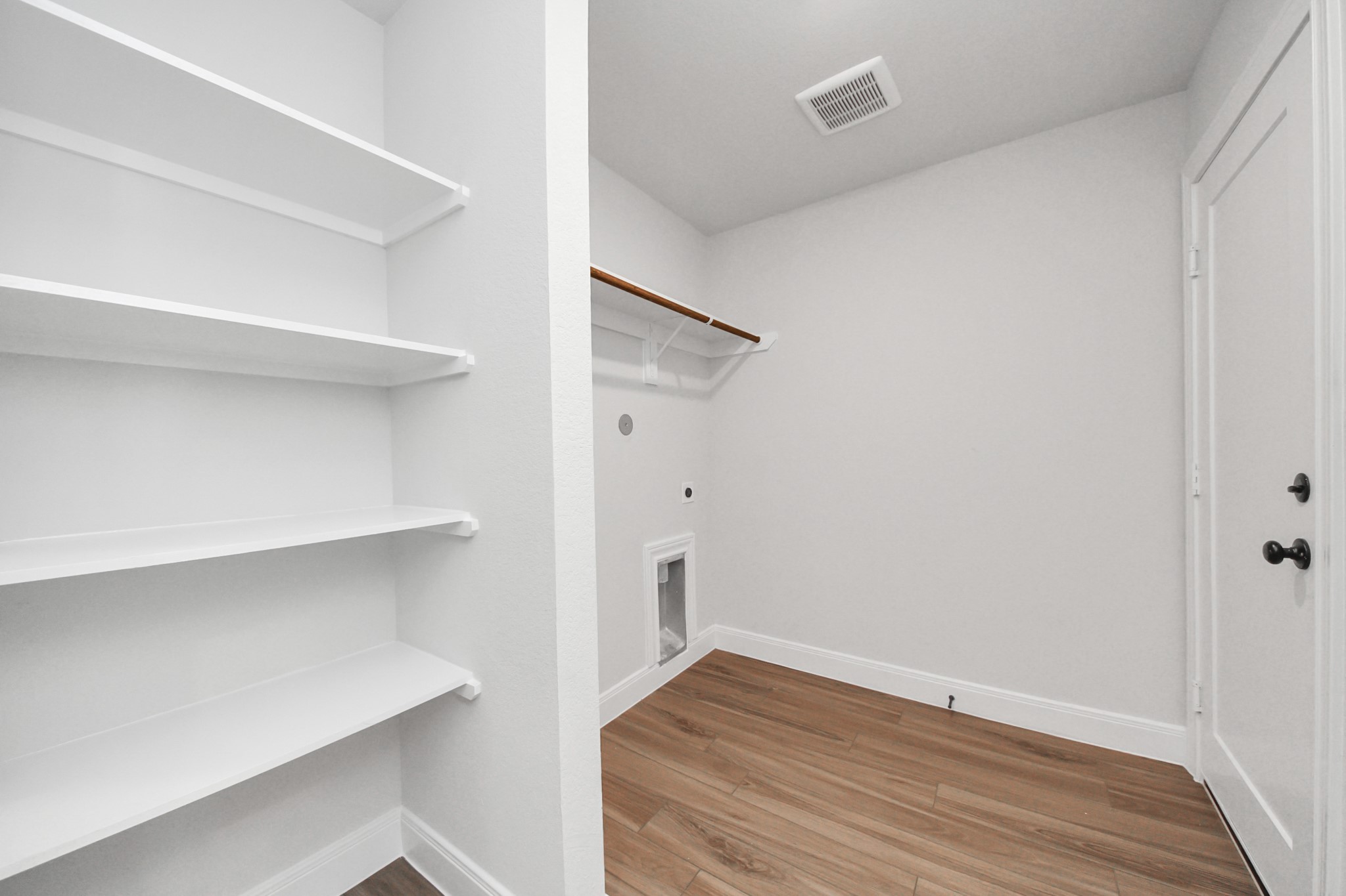 10310 Woodhill Spa Lane Property Photo 32