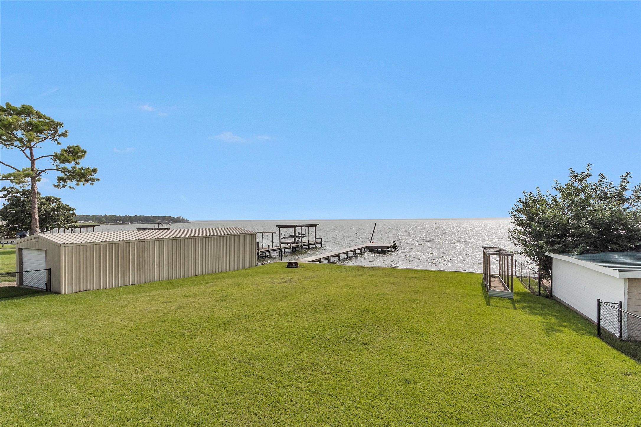 690 High Crest Drive Property Photo 35