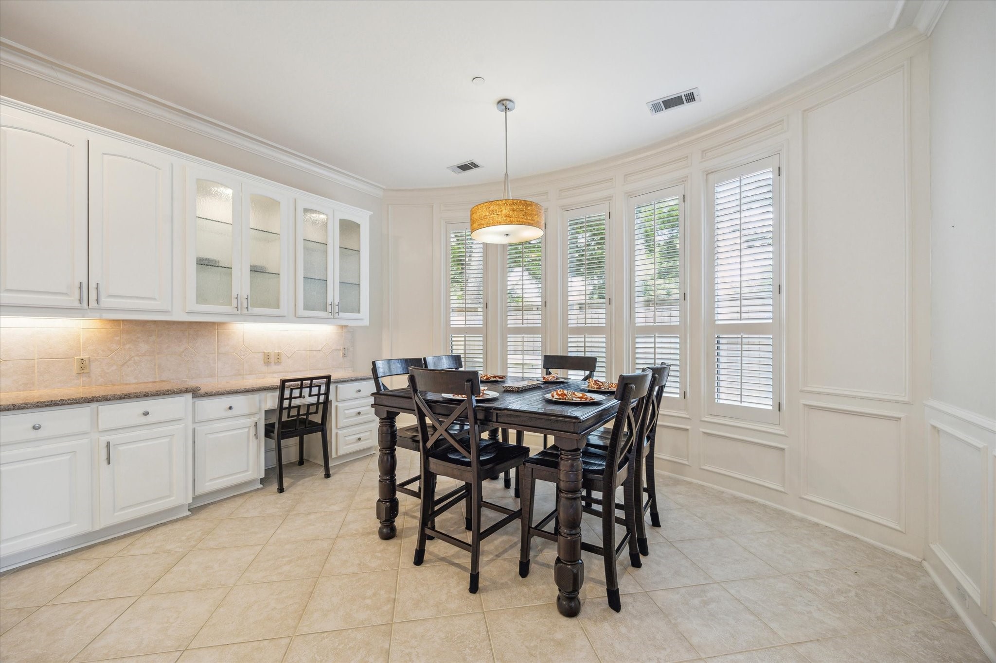 5311 Patrick Henry Street Property Photo 13