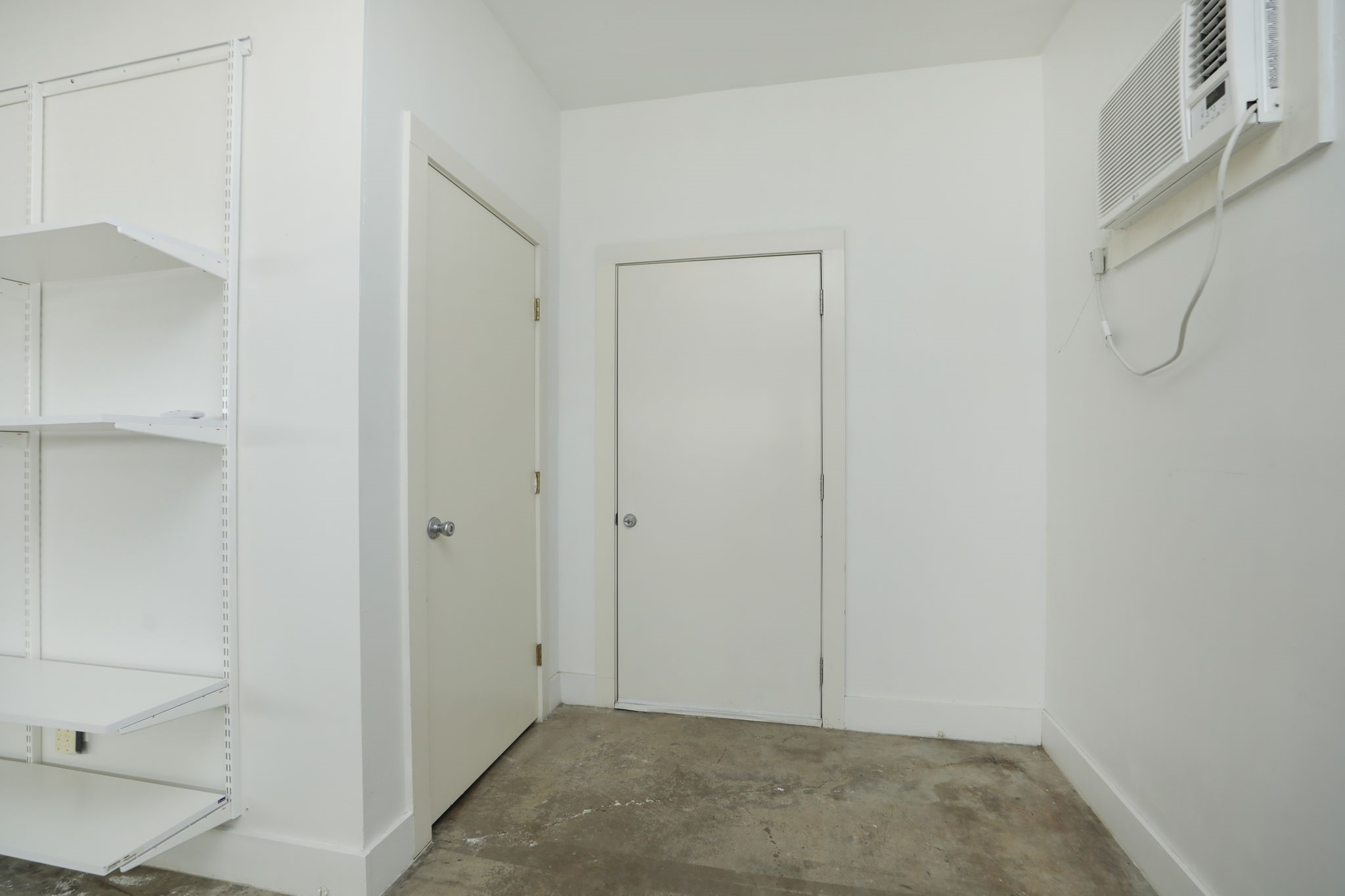2215 Cleburne Street Property Photo 7