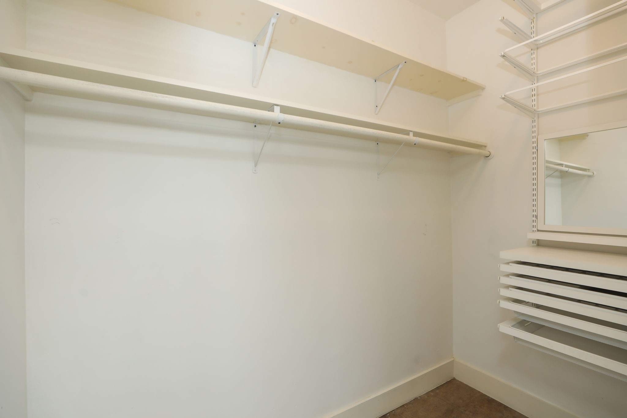 2215 Cleburne Street Property Photo 9