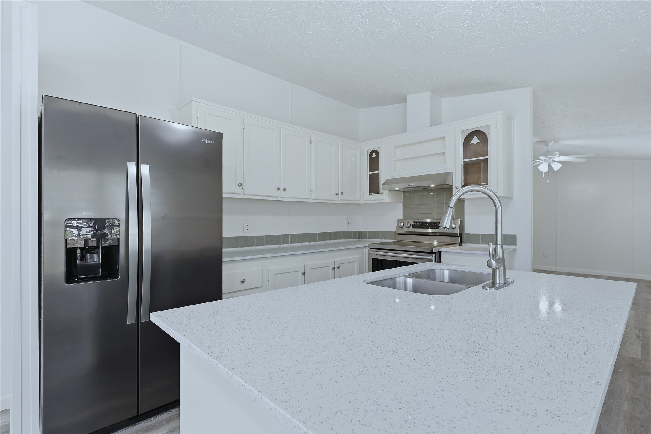 4484 Grand Oaks Drive Property Photo 11