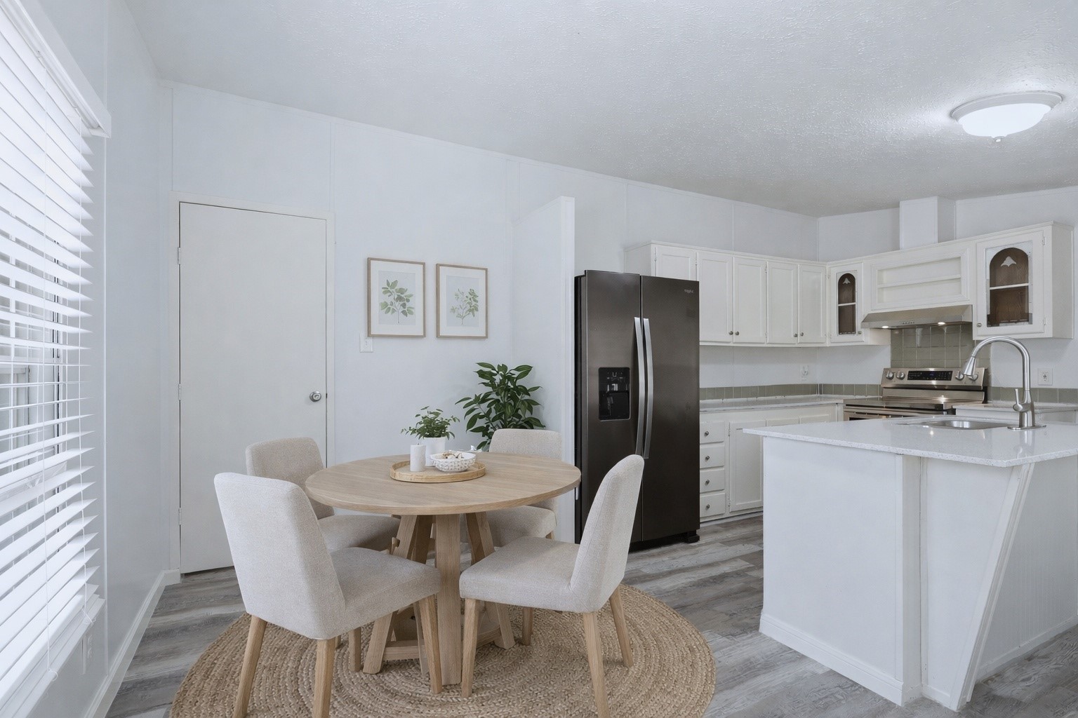 4484 Grand Oaks Drive Property Photo 14