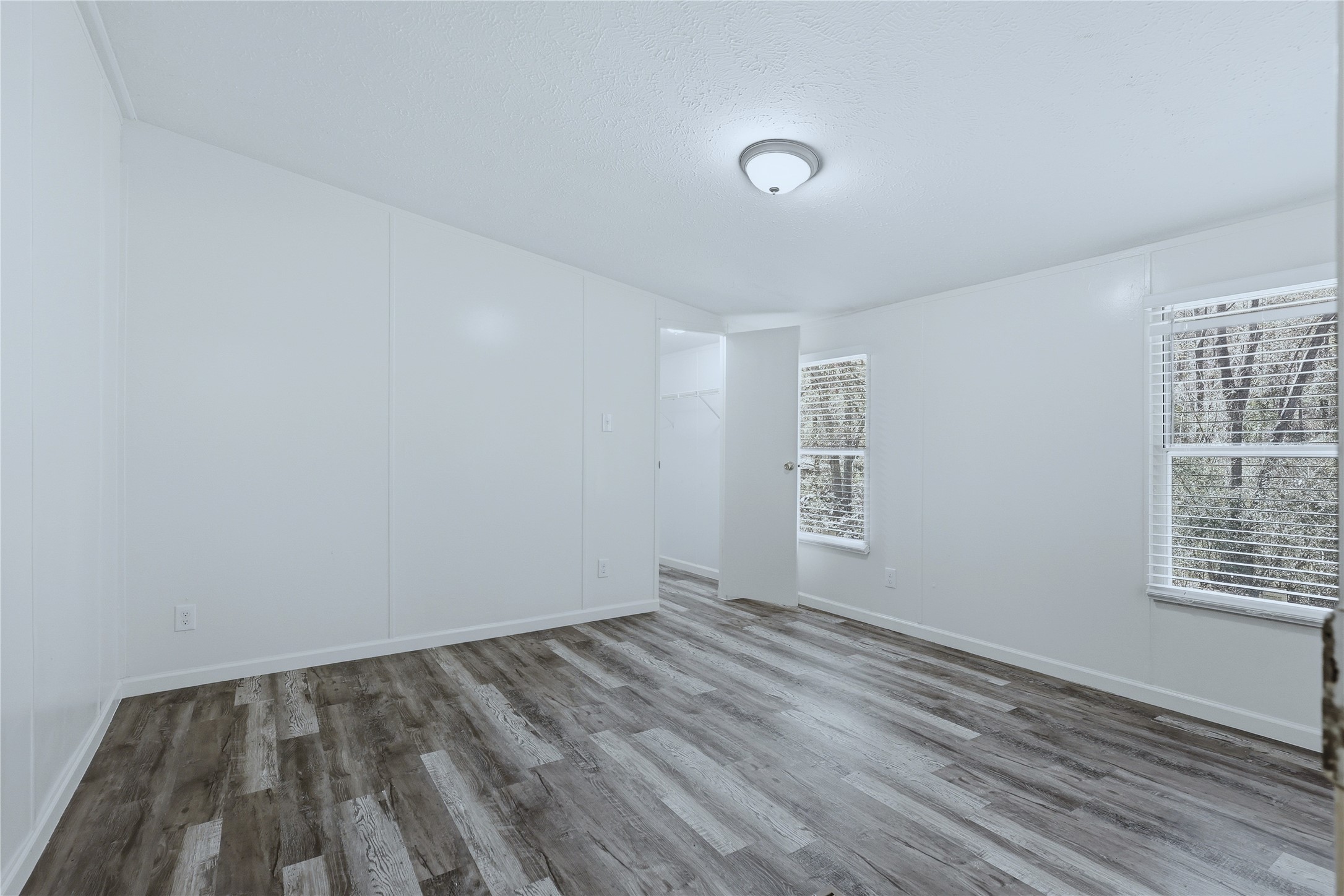 4484 Grand Oaks Drive Property Photo 17