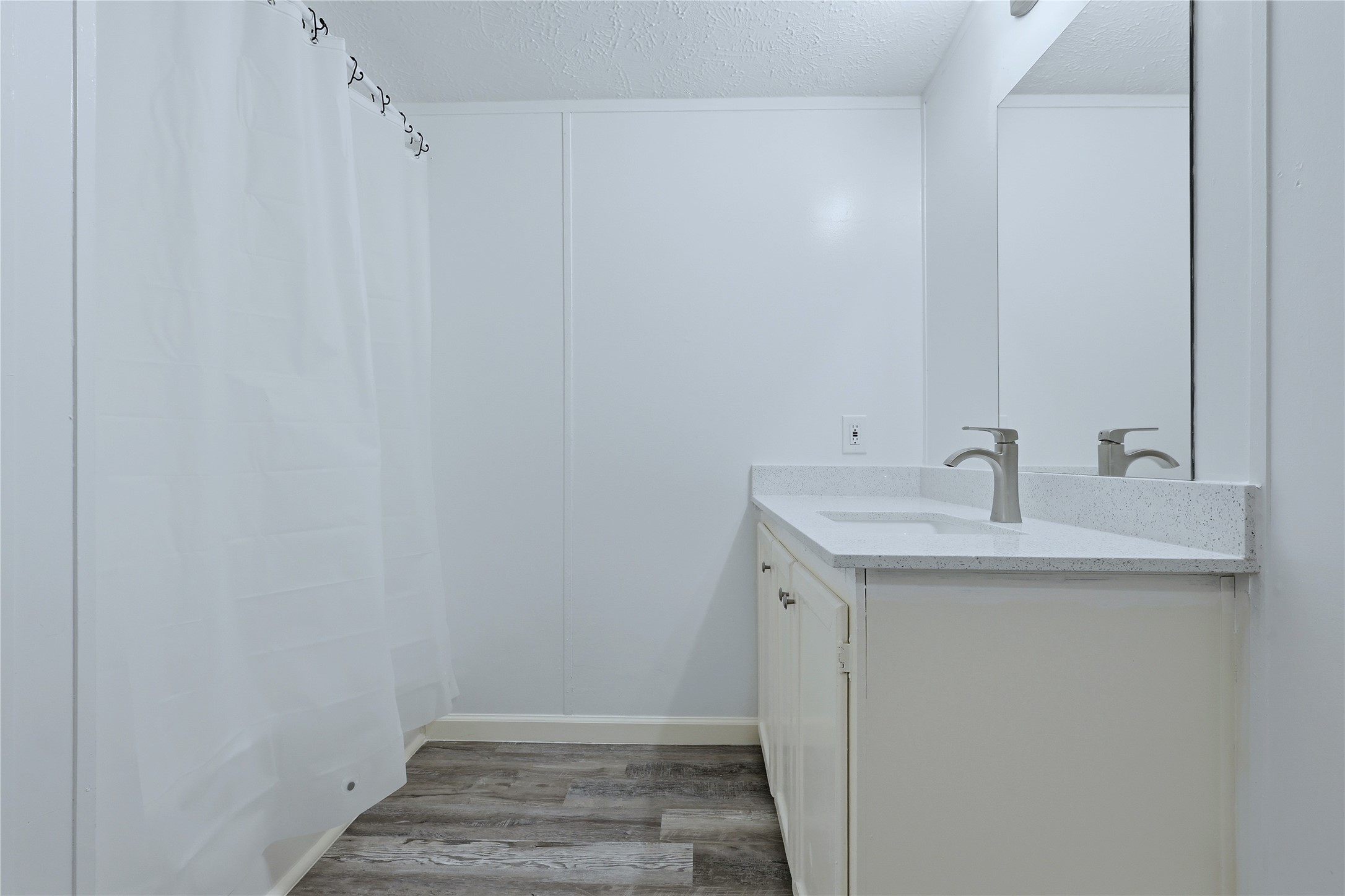 4484 Grand Oaks Drive Property Photo 26