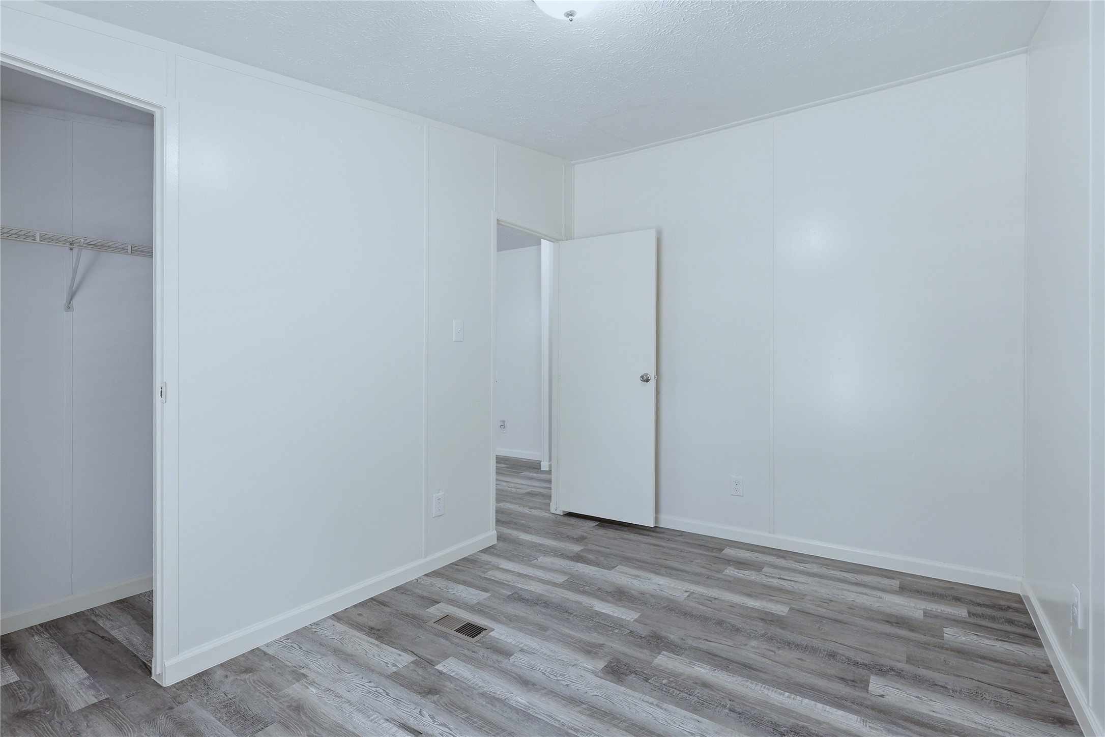 4484 Grand Oaks Drive Property Photo 29
