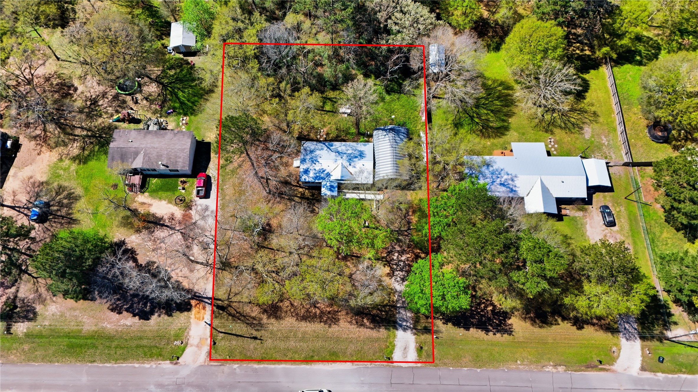 4484 Grand Oaks Drive Property Photo 35