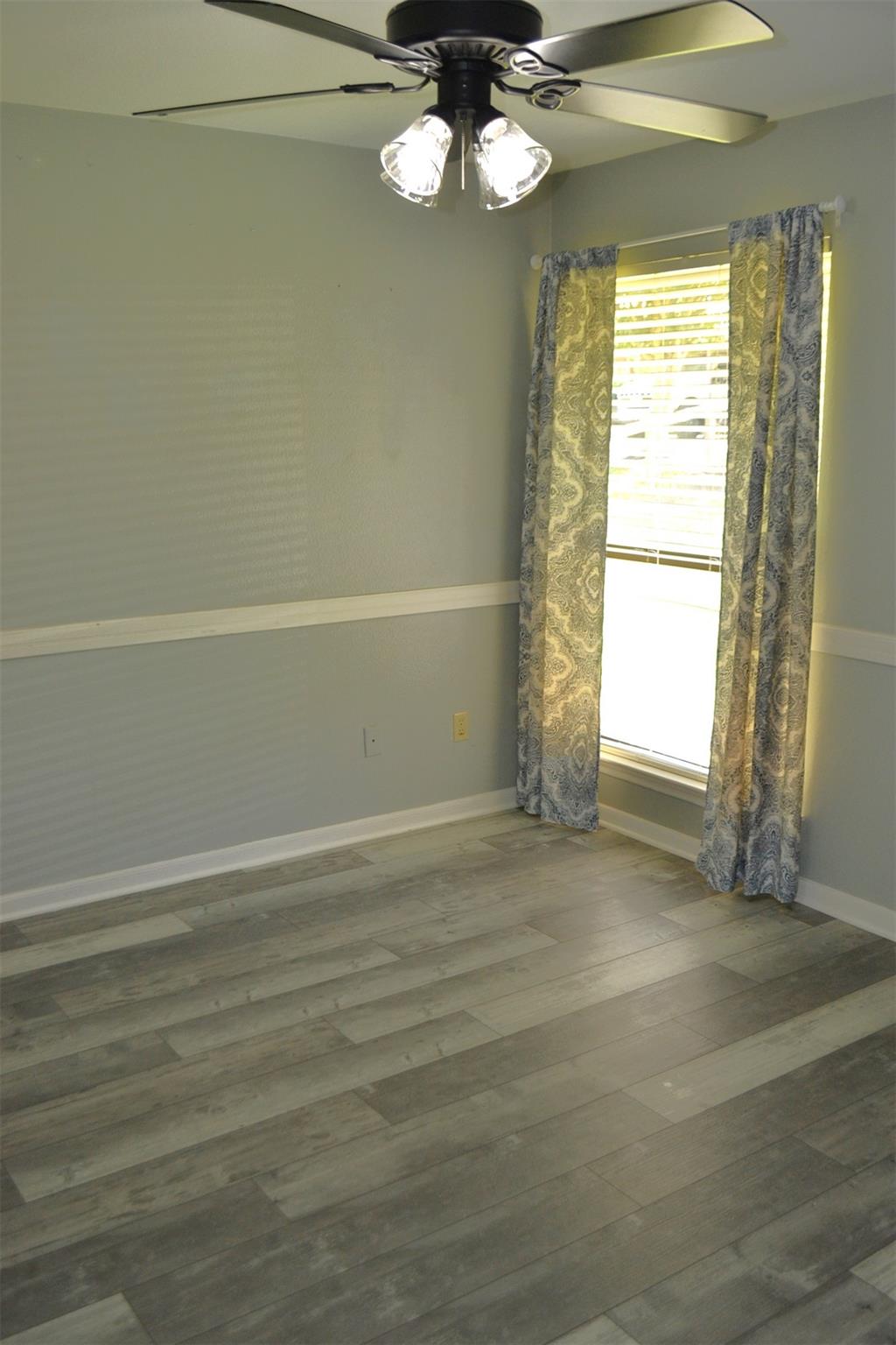 102 Lakeview Terrace D Property Photo 13