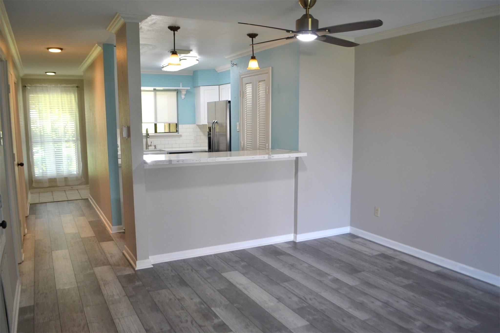 102 Lakeview Terrace D Property Photo 23
