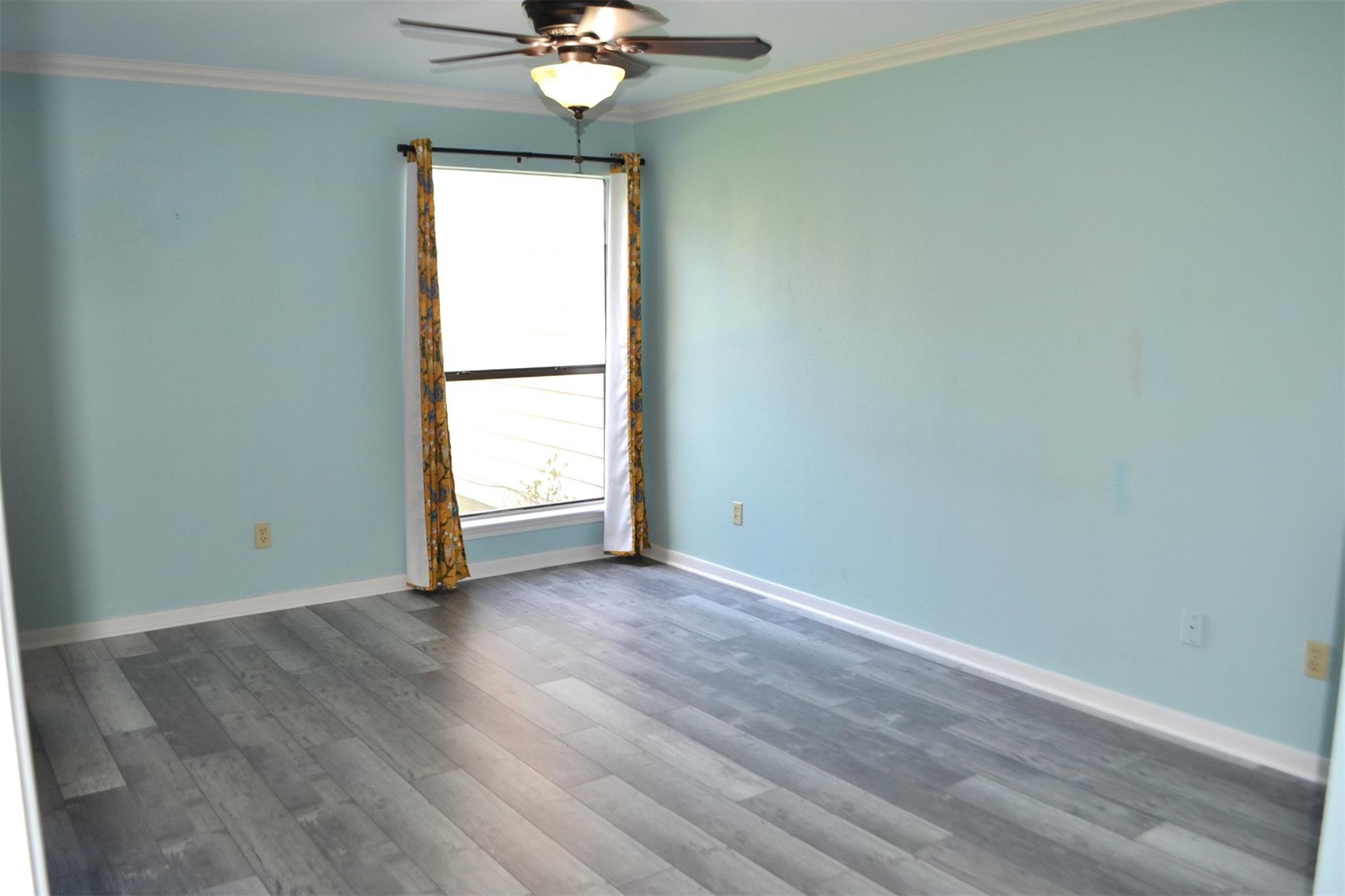 102 Lakeview Terrace D Property Photo 24