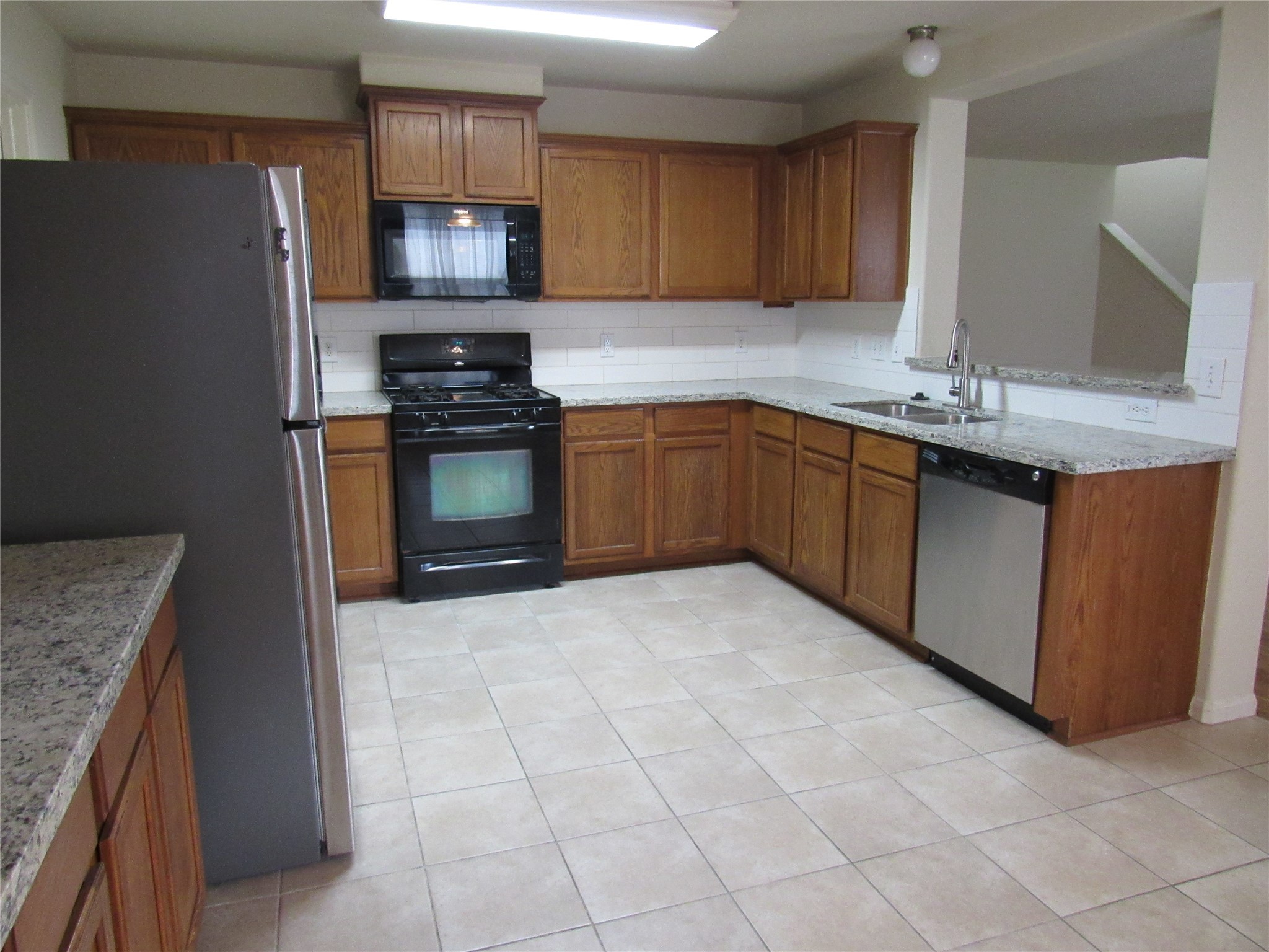 6338 Applewood Forest Drive Property Photo 8