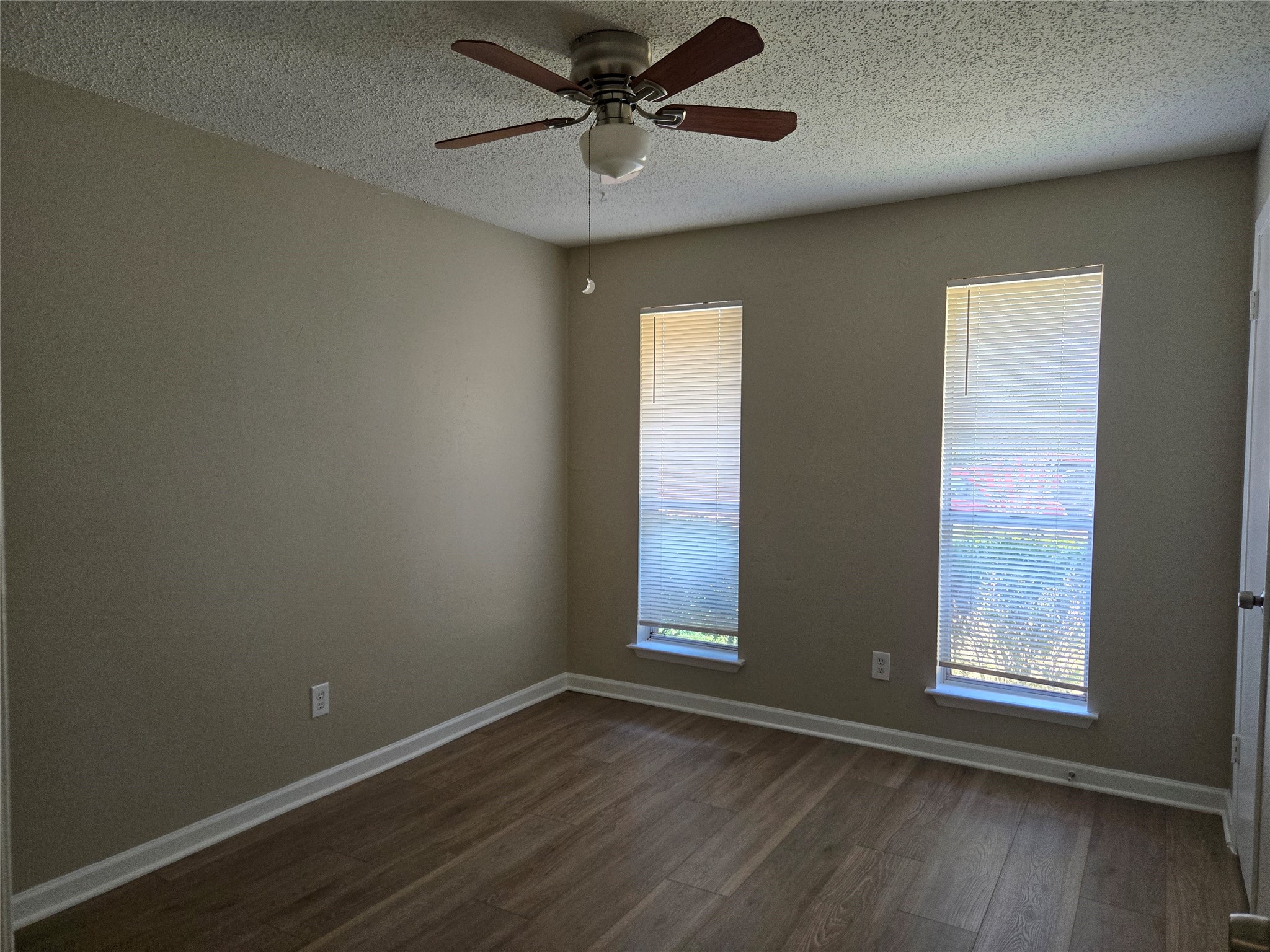 2515 Maple Tree Property Photo 8