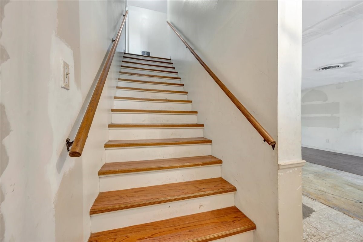334 Biscayne Boulevard Property Photo 26