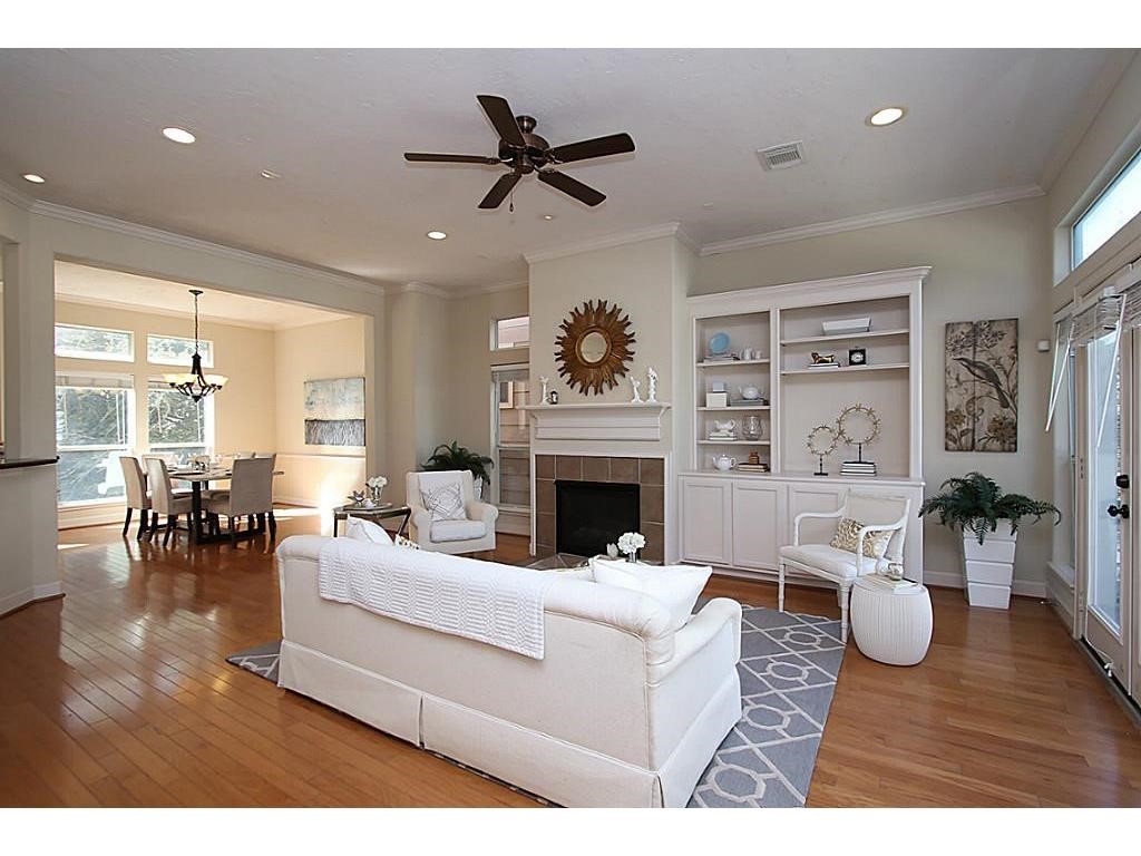 5807 Maxie Street Property Photo 10
