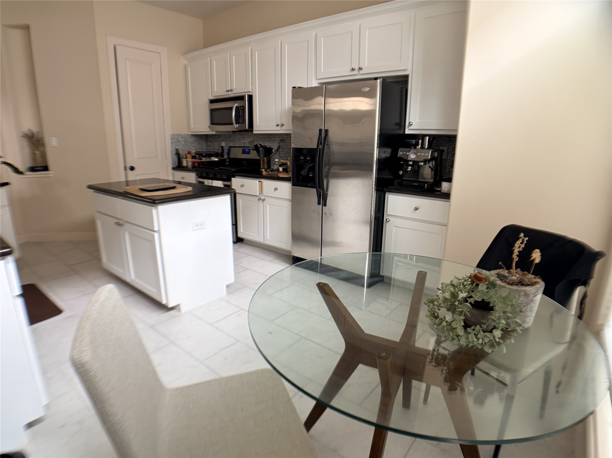 5807 Maxie Street Property Photo 14