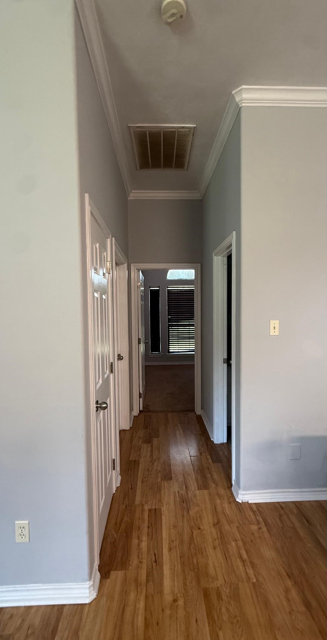 9638 Woodview Drive Property Photo 16