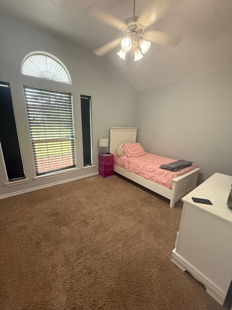 9638 Woodview Drive Property Photo 18