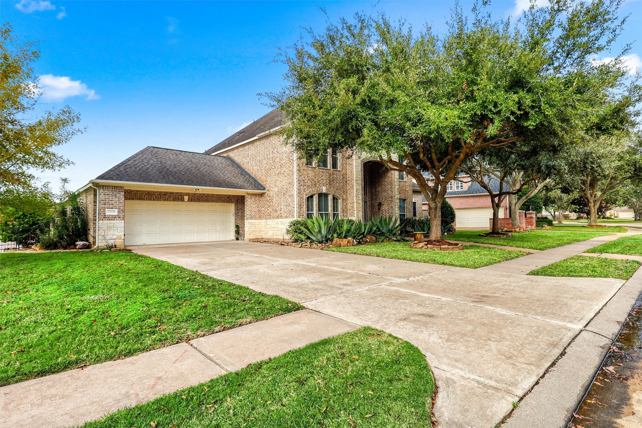 13110 Cameron Crest Lane Property Photo 5