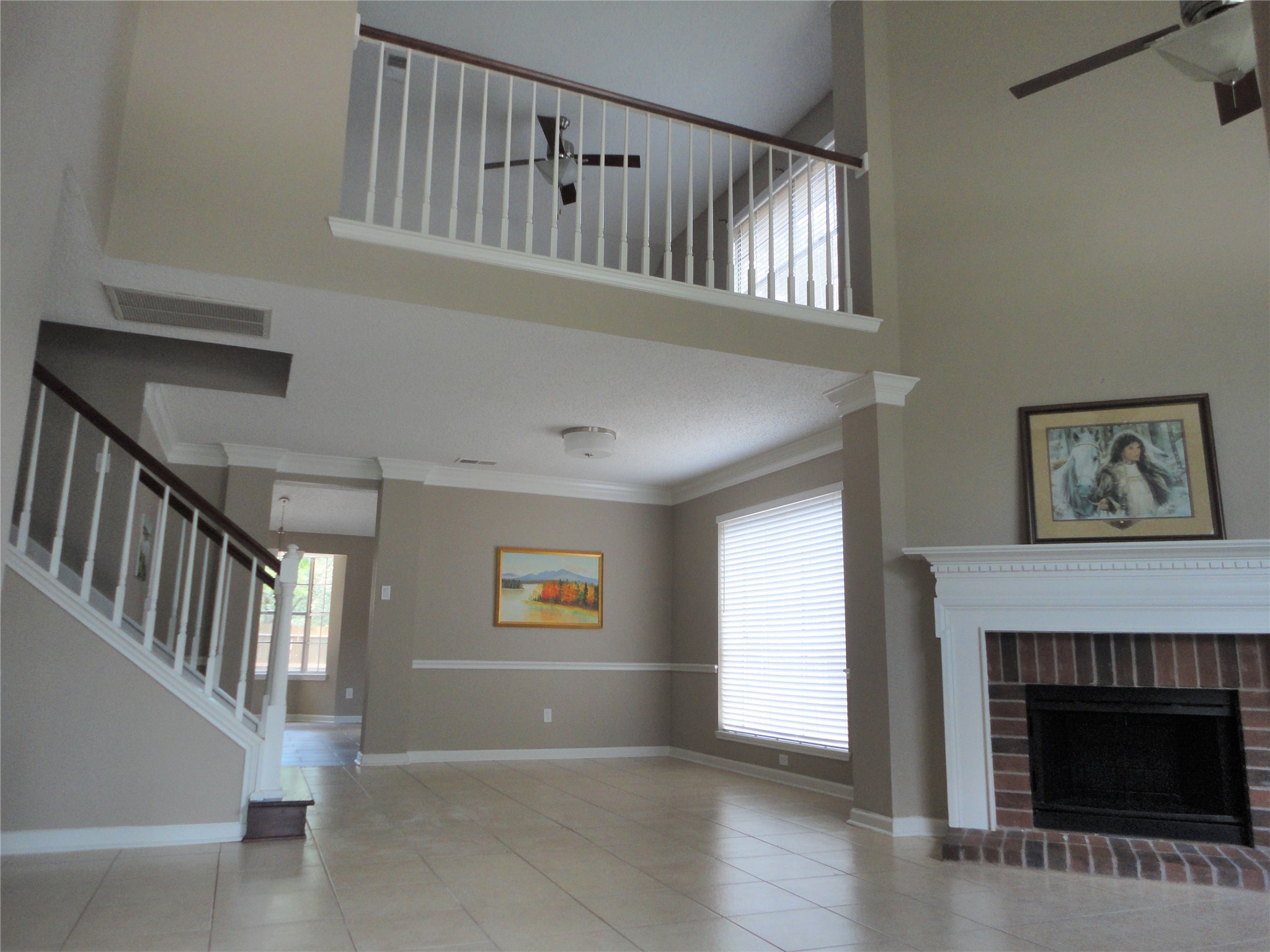 6927 Woodside Drive Property Photo 1