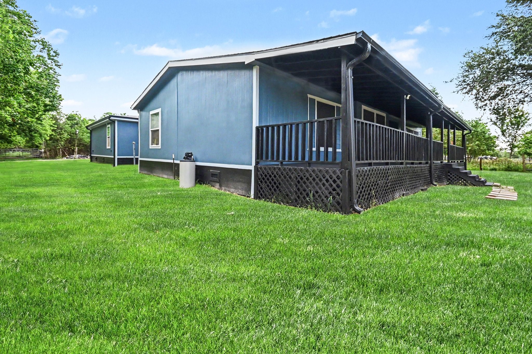 2925 Fm 2917 Property Photo 4