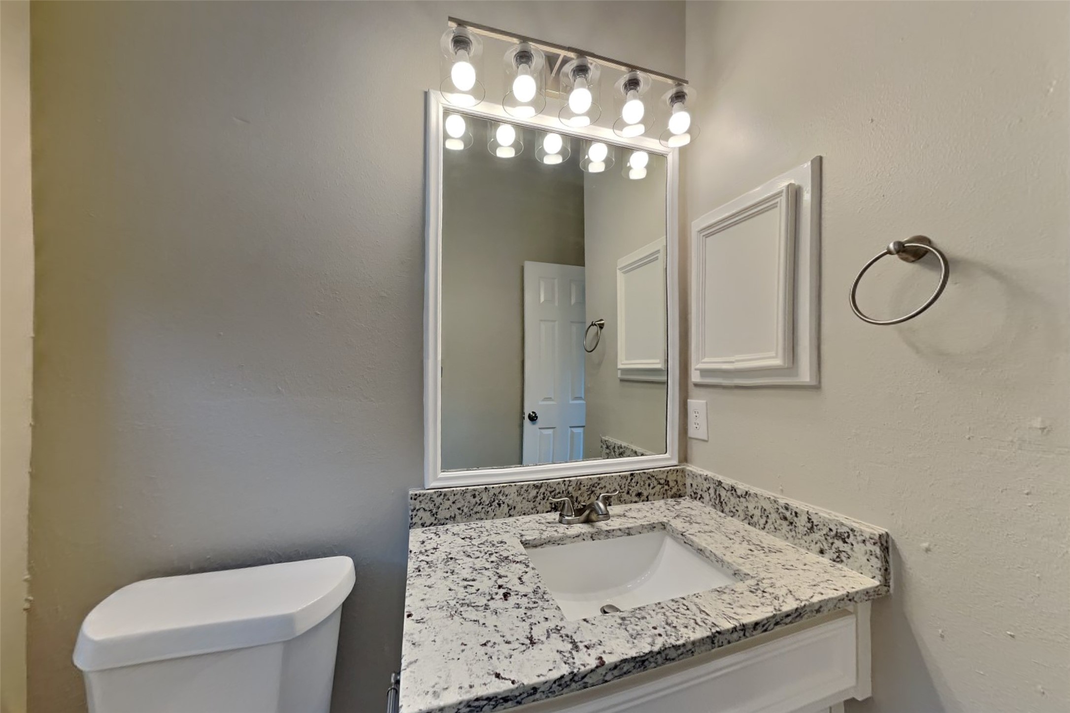 20214 Stone Falls Court Property Photo 15