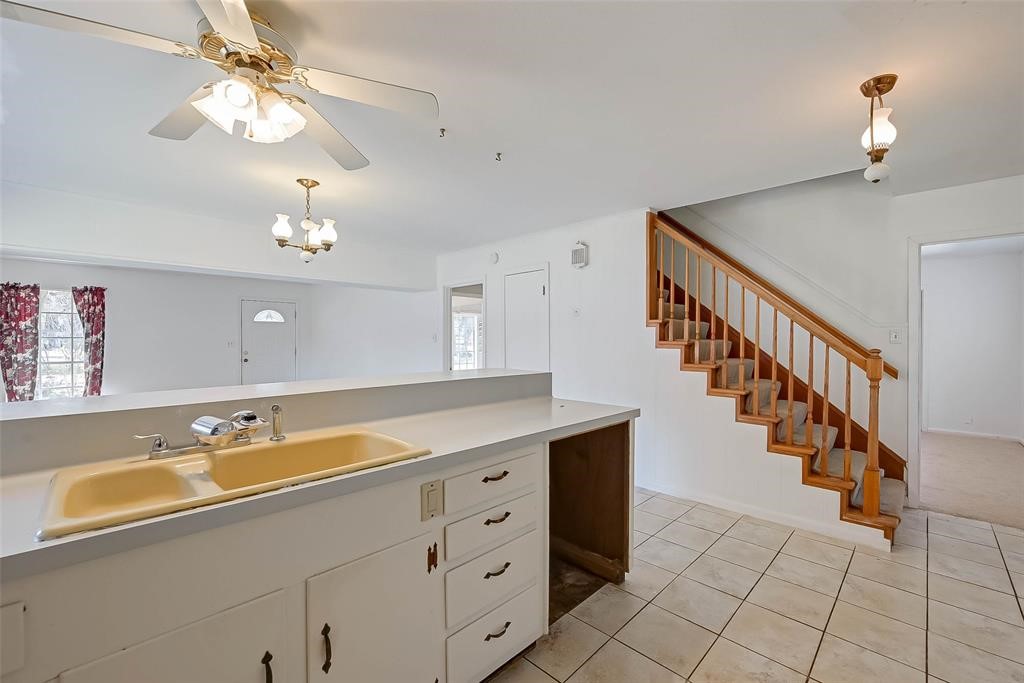 444 Southern Oaks Drive Property Photo 14