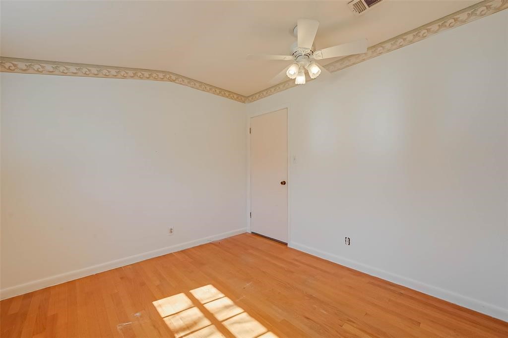 444 Southern Oaks Drive Property Photo 23