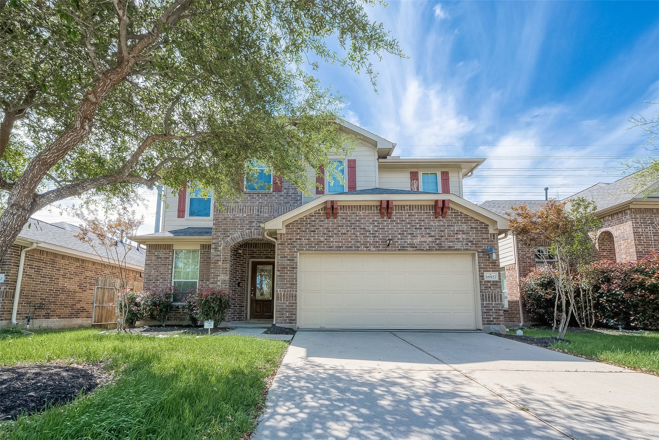 26927 Glacier Creek Drive Property Photo 1