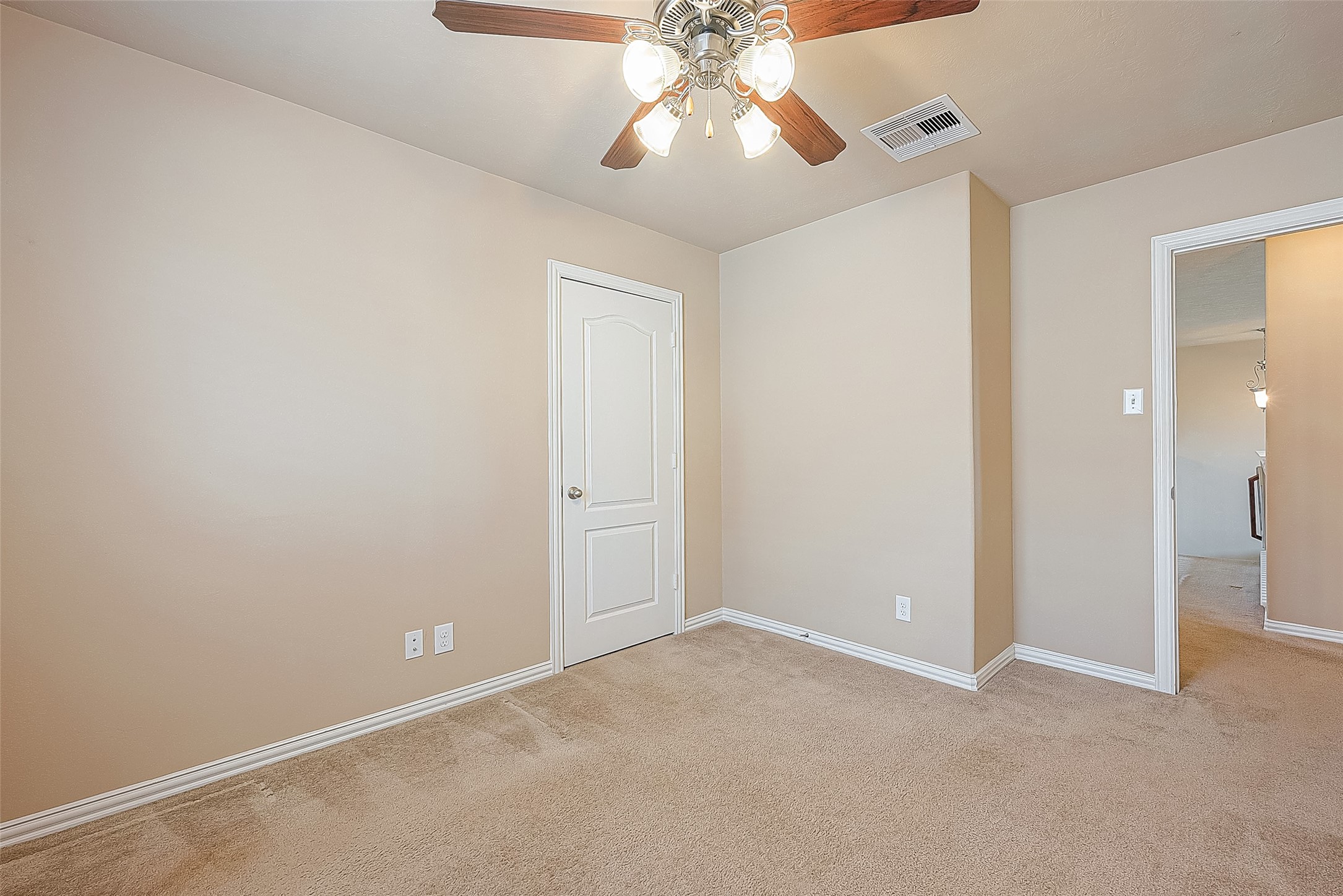 26927 Glacier Creek Drive Property Photo 25