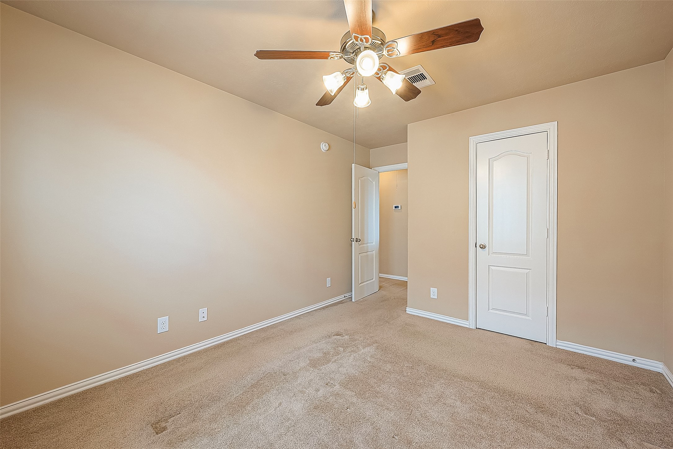 26927 Glacier Creek Drive Property Photo 27
