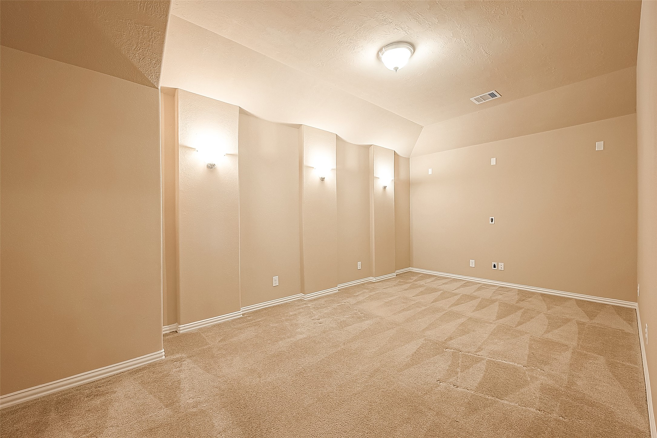 26927 Glacier Creek Drive Property Photo 29