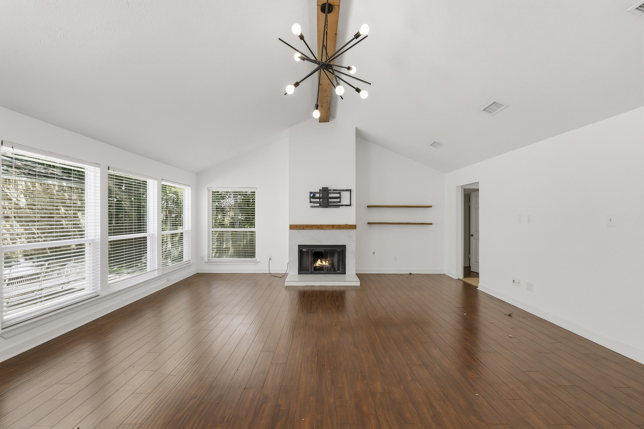 69 Wind Whisper Court Property Photo 18