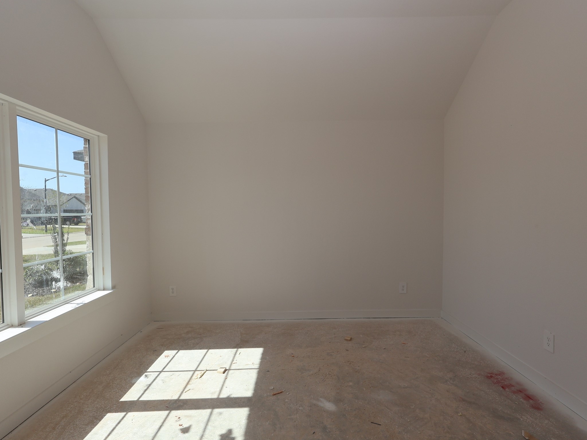985 Garden Path Drive Property Photo 9