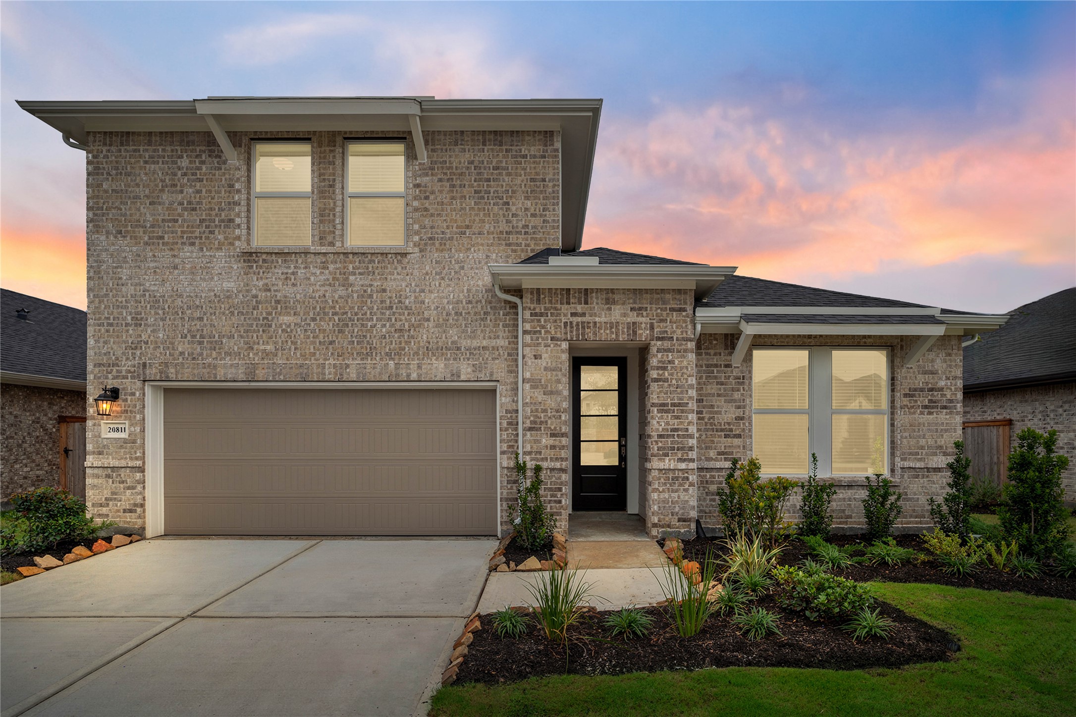 20811 Pomegranate Glen Court Property Photo 1