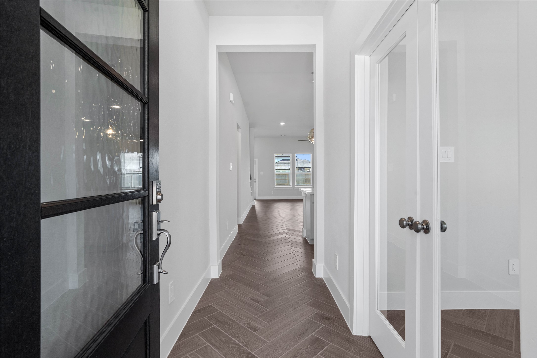 20811 Pomegranate Glen Court Property Photo 6