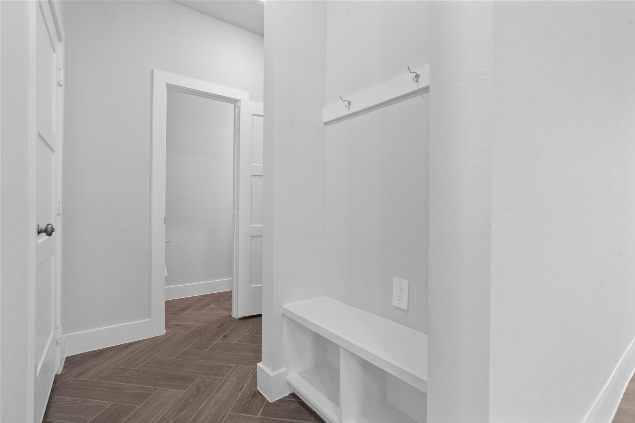 20811 Pomegranate Glen Court Property Photo 18