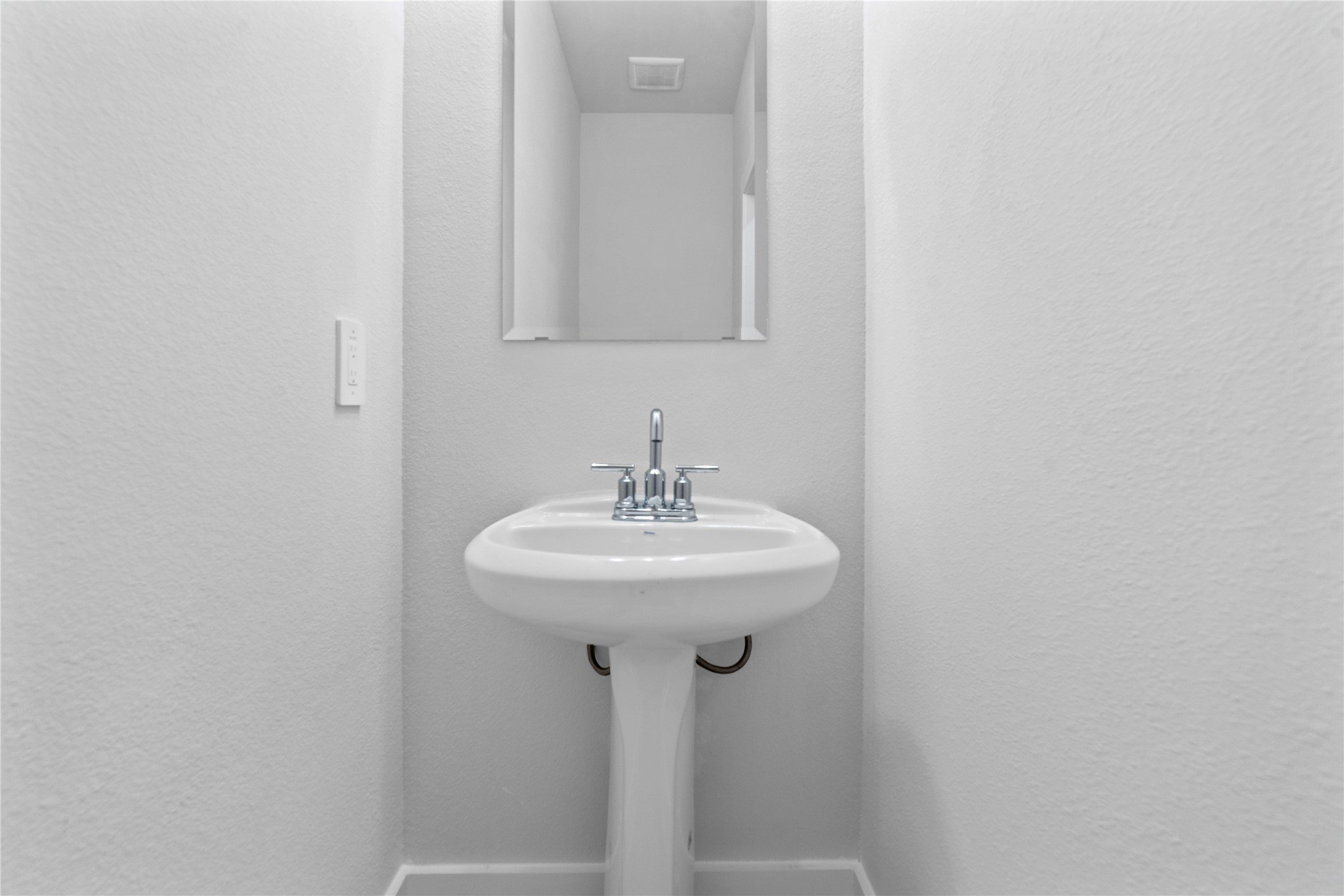 20811 Pomegranate Glen Court Property Photo 19