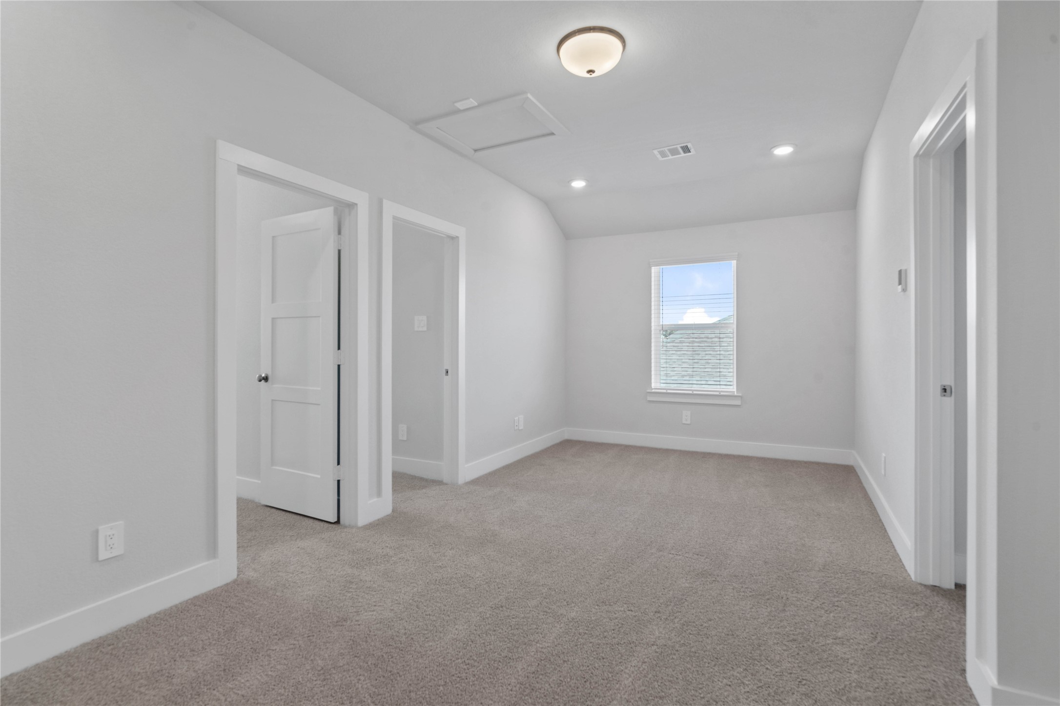 20811 Pomegranate Glen Court Property Photo 33