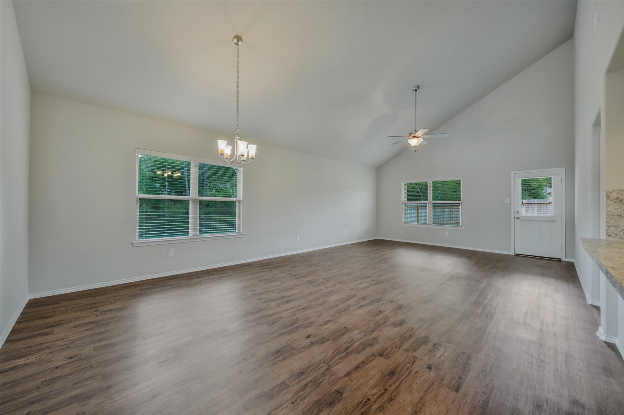 5423 Briarstone Ridge Lane Property Photo 4
