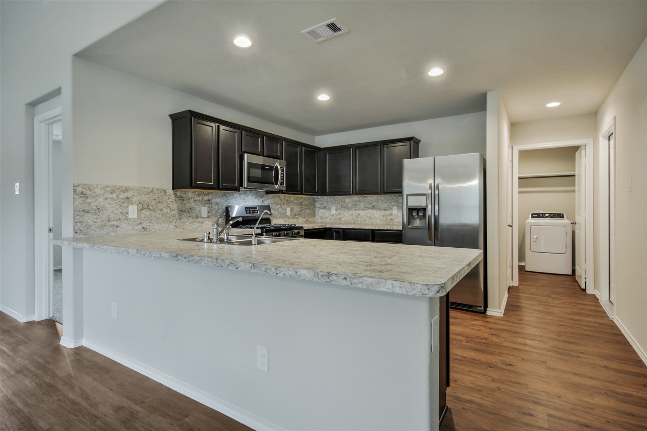 5423 Briarstone Ridge Lane Property Photo 7