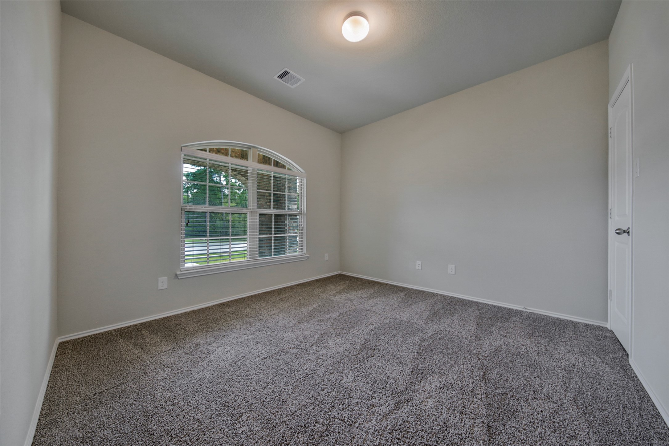 5423 Briarstone Ridge Lane Property Photo 9