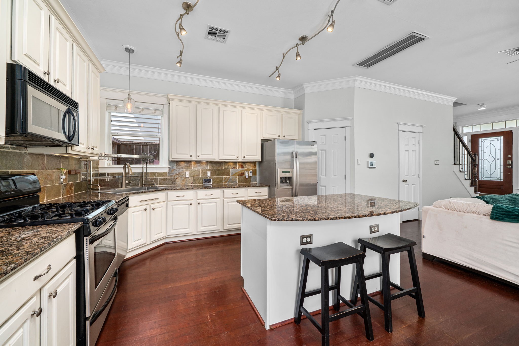 2111 Beall Street Property Photo 14