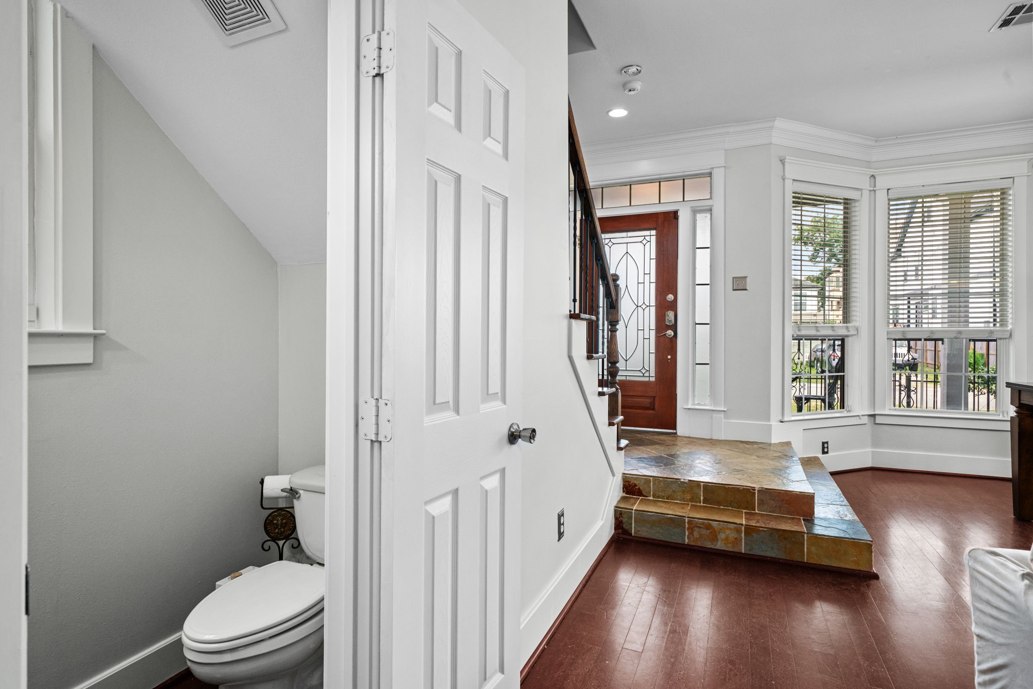 2111 Beall Street Property Photo 15